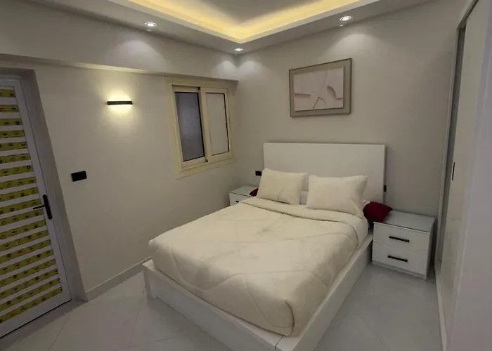 Porto Sokhna Pyramids Families Rent شقة