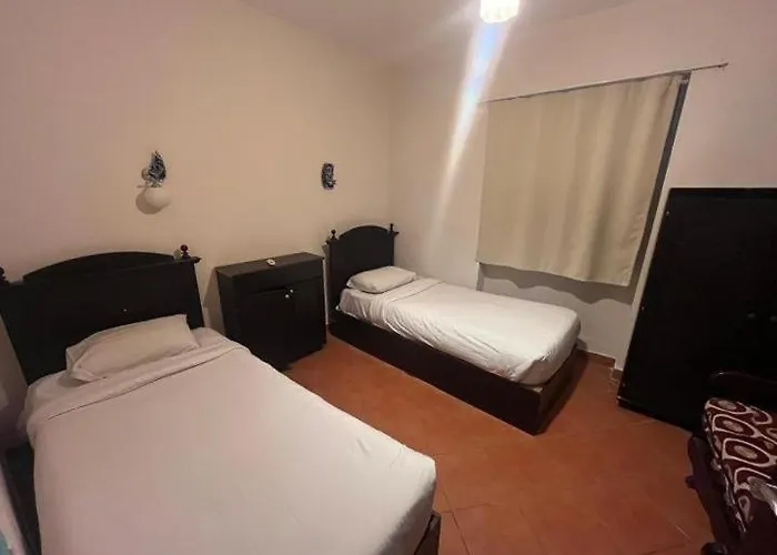 Porto Sokhna Pyramids Families Rent شقة *